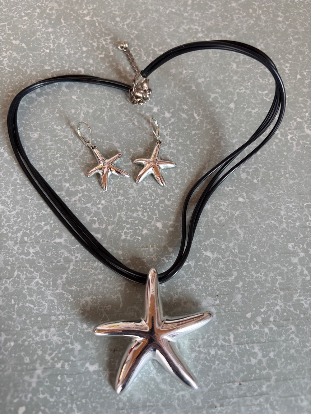 Chunky Silver tone Starfish necklace earrings set
